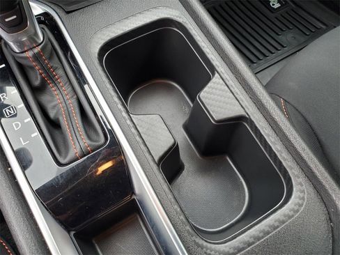 Certified 2024 Nissan Sentra SR image 27