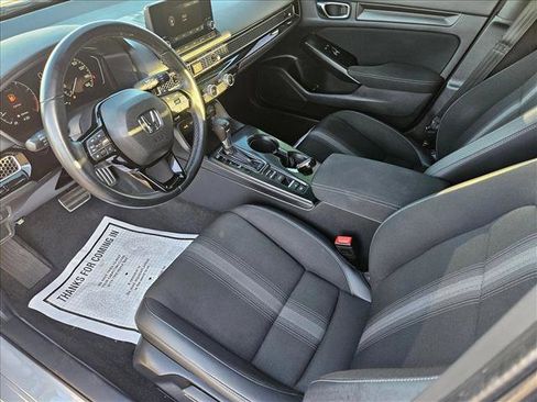 Used 2023 Honda Civic Sport image 9