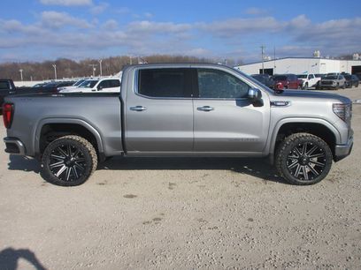 New 2026 GMC Sierra 1500 SLT w/ SLT Convenience Package
