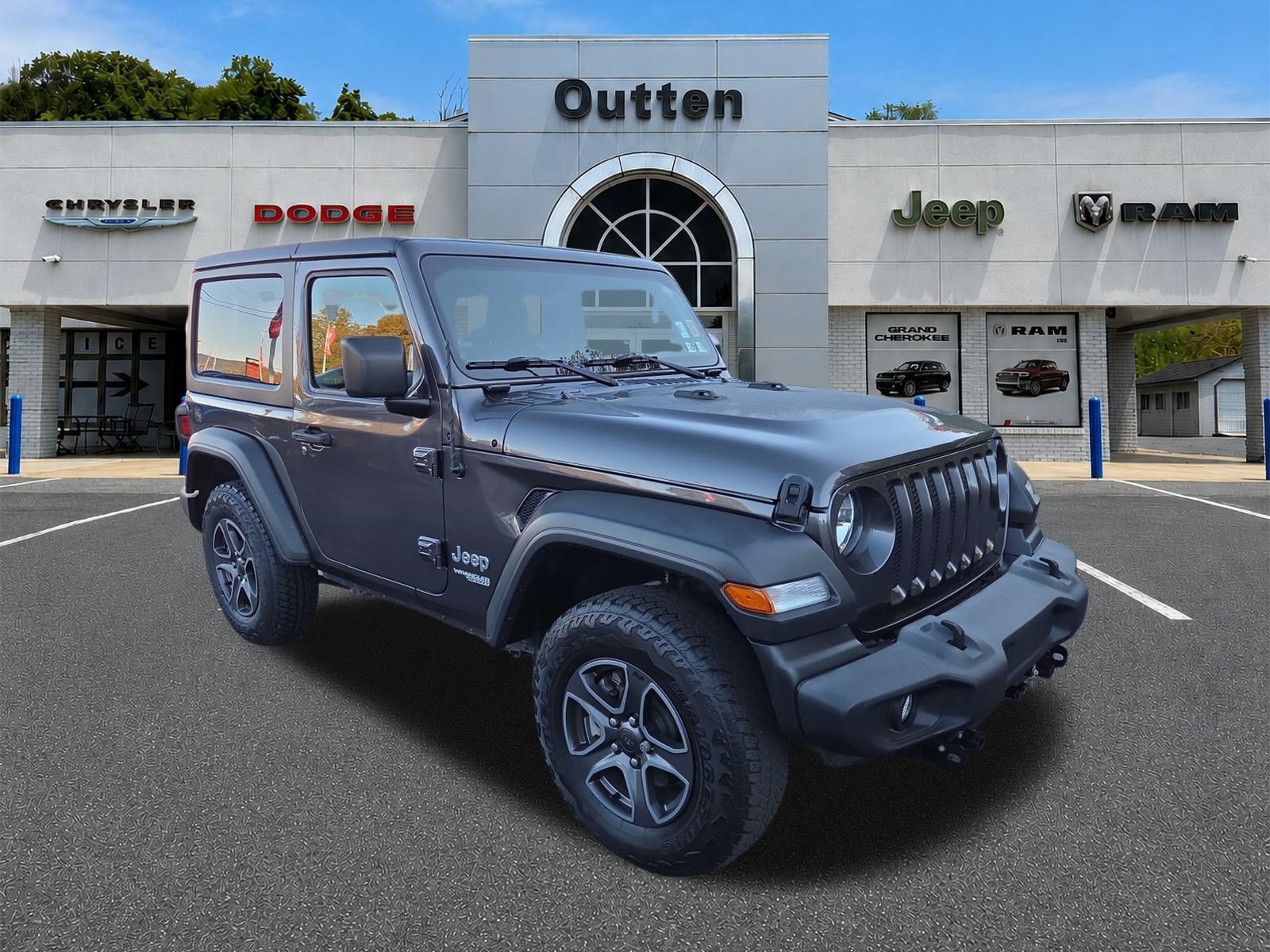 Certified 2019 Jeep Wrangler Sport AWD/4WD image 1