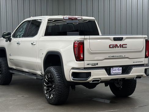 Used 2026 GMC Sierra 1500 Denali AWD/4WD image 3