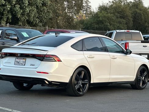 Used 2024 Honda Accord Sport image 2