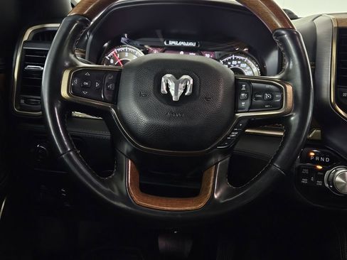 Used 2022 RAM 1500 Limited AWD/4WD image 17