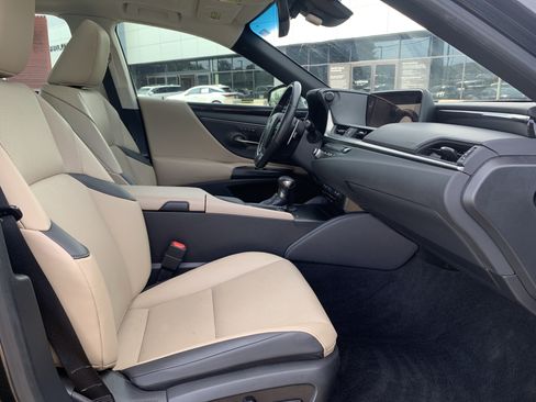 Used 2021 Lexus ES 350 w/ Premium Package FWD image 35