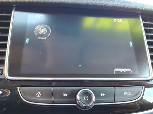 Used 2020 Buick Encore Preferred AWD/4WD image 20