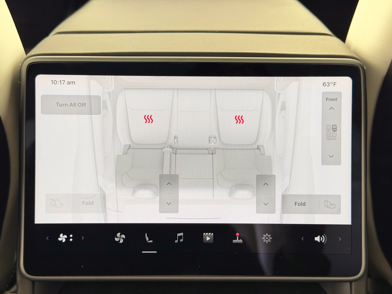 Used 2026 Tesla Model Y AWD image 16