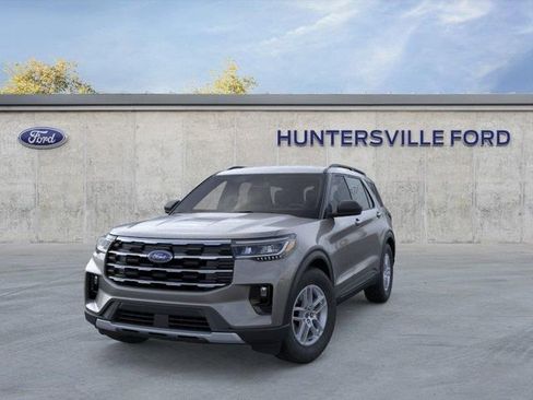 New 2026 Ford Explorer Active image 2