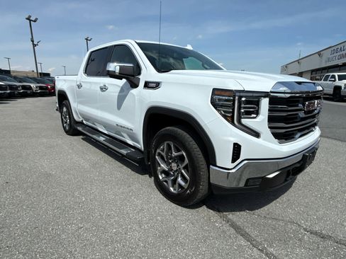 Used 2026 GMC Sierra 1500 SLT w/ SLT Premium Package AWD/4WD image 13