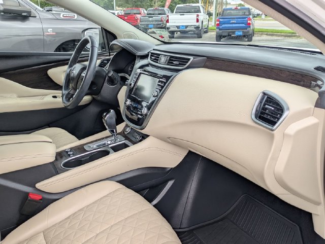 Used 2023 Nissan Murano Platinum w/ Cargo Package FWD image 32