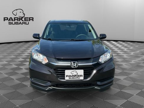 Used 2017 Honda HR-V LX image 8