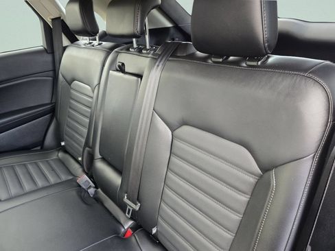 Used 2018 Ford Edge SEL w/ Equipment Group 201A AWD/4WD image 27