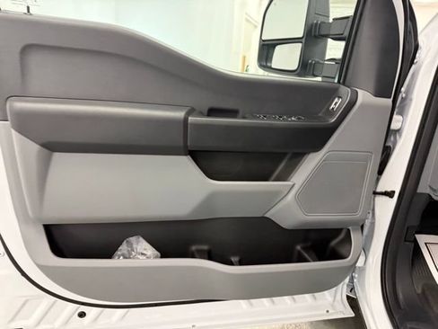New 2026 Ford F350 XL w/ XL Chrome Package AWD/4WD image 12