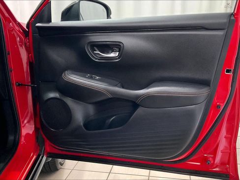 Used 2023 Honda HR-V Sport image 12