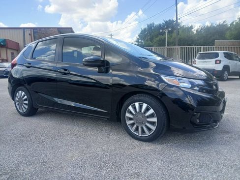 Used 2018 Honda Fit LX image 3
