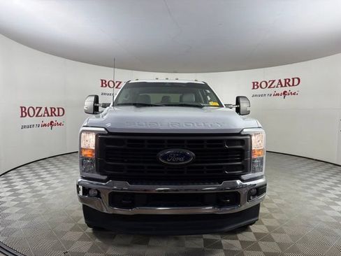 Used 2023 Ford F350 XL w/ 360-Degree Camera Package AWD/4WD image 2