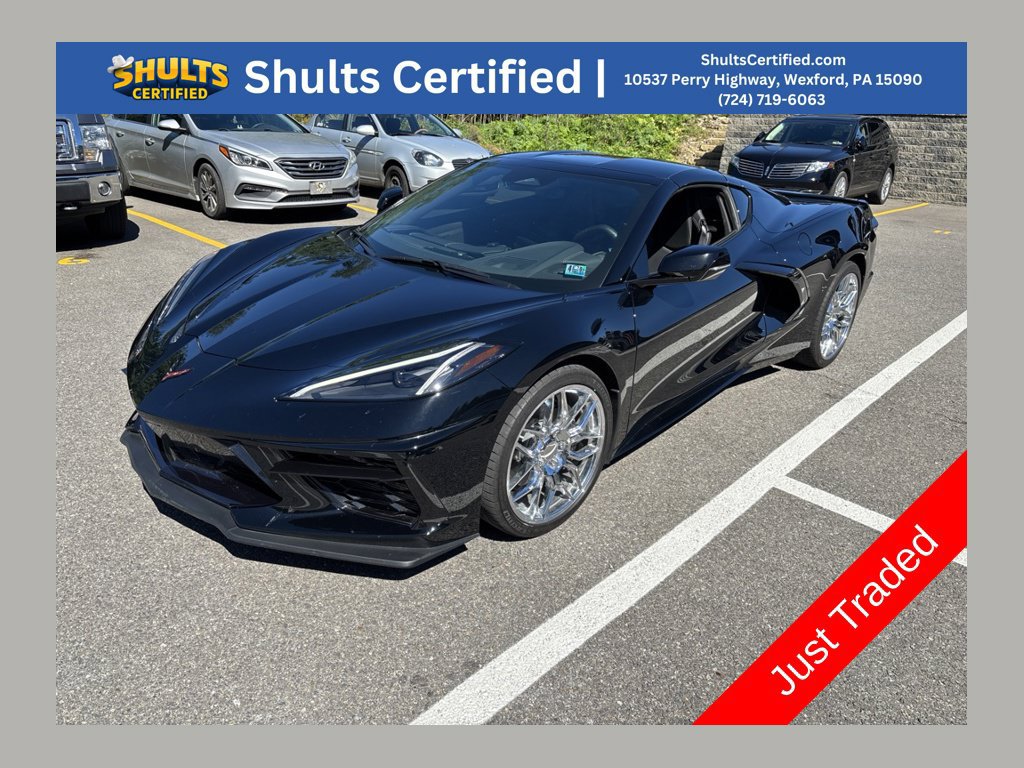 Used 2025 Chevrolet Corvette Stingray Coupe w/ 1LT RWD image 1