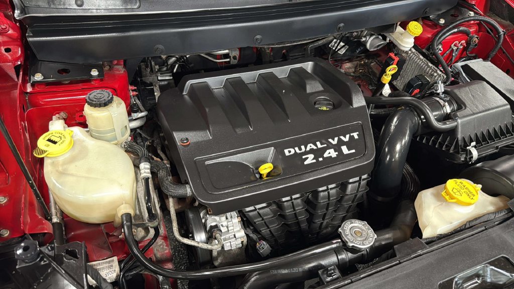 Used 2013 Dodge Journey FWD image 30