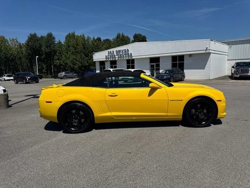 Used 2011 Chevrolet Camaro SS w/ RS Package RWD image 3