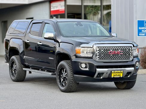Used 2017 GMC Canyon Denali image 1