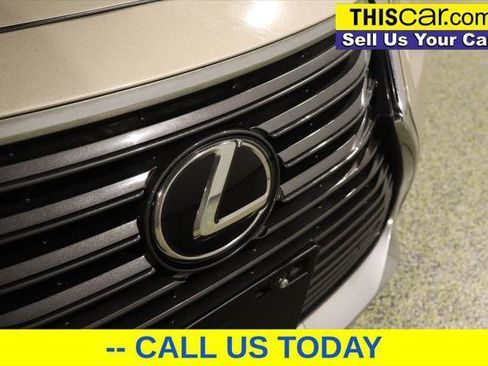 Used 2017 Lexus ES 350 w/ Navigation System Package FWD image 8