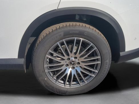 Certified 2026 Mercedes-Benz GLC 300 image 35