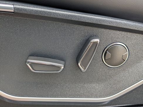 Used 2025 Ford F150 Raptor image 20