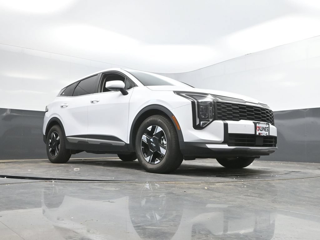 Used 2026 Kia Sportage LX FWD image 47