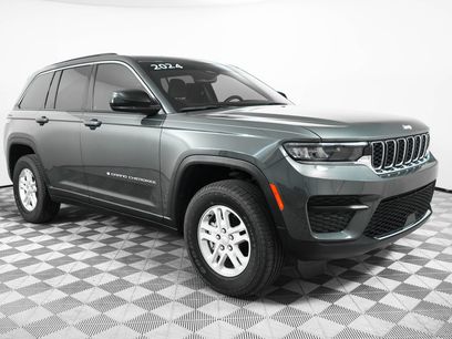 Used 2024 Jeep Grand Cherokee Laredo w/ Luxury Tech Group I
