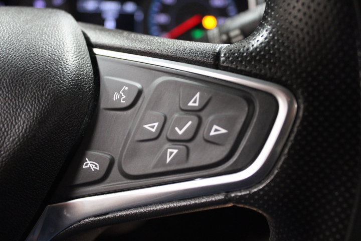 Used 2020 Chevrolet Malibu LT FWD image 33