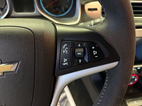 Used 2013 Chevrolet Camaro SS w/ SS Performance Package RWD image 16