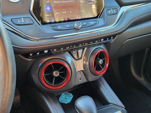 Used 2022 Chevrolet Blazer RS w/ Enhanced Convenience Package image 28