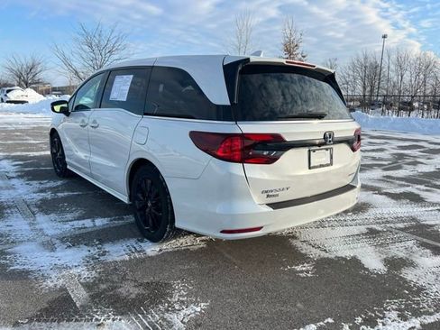 Used 2023 Honda Odyssey Sport image 6