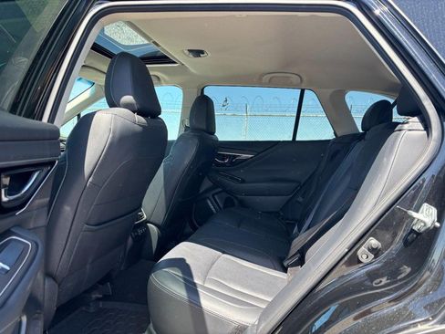 Used 2022 Subaru Outback Limited AWD/4WD image 13