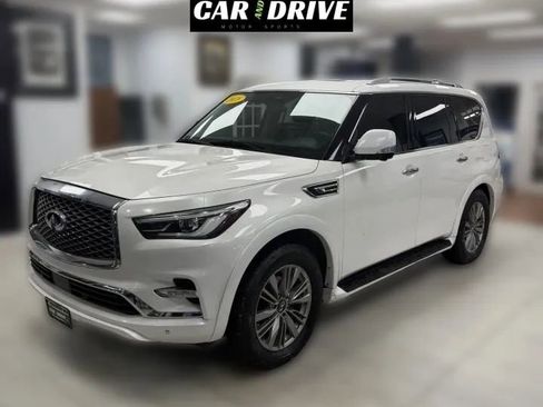 Used 2018 INFINITI QX80 Sport Utility 4D w/ Driver Assistance Package image 1