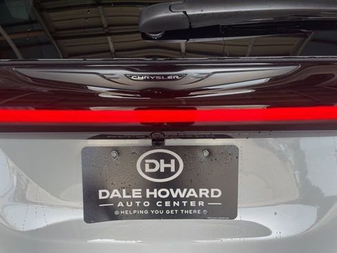 New 2026 Chrysler Pacifica Select image 46