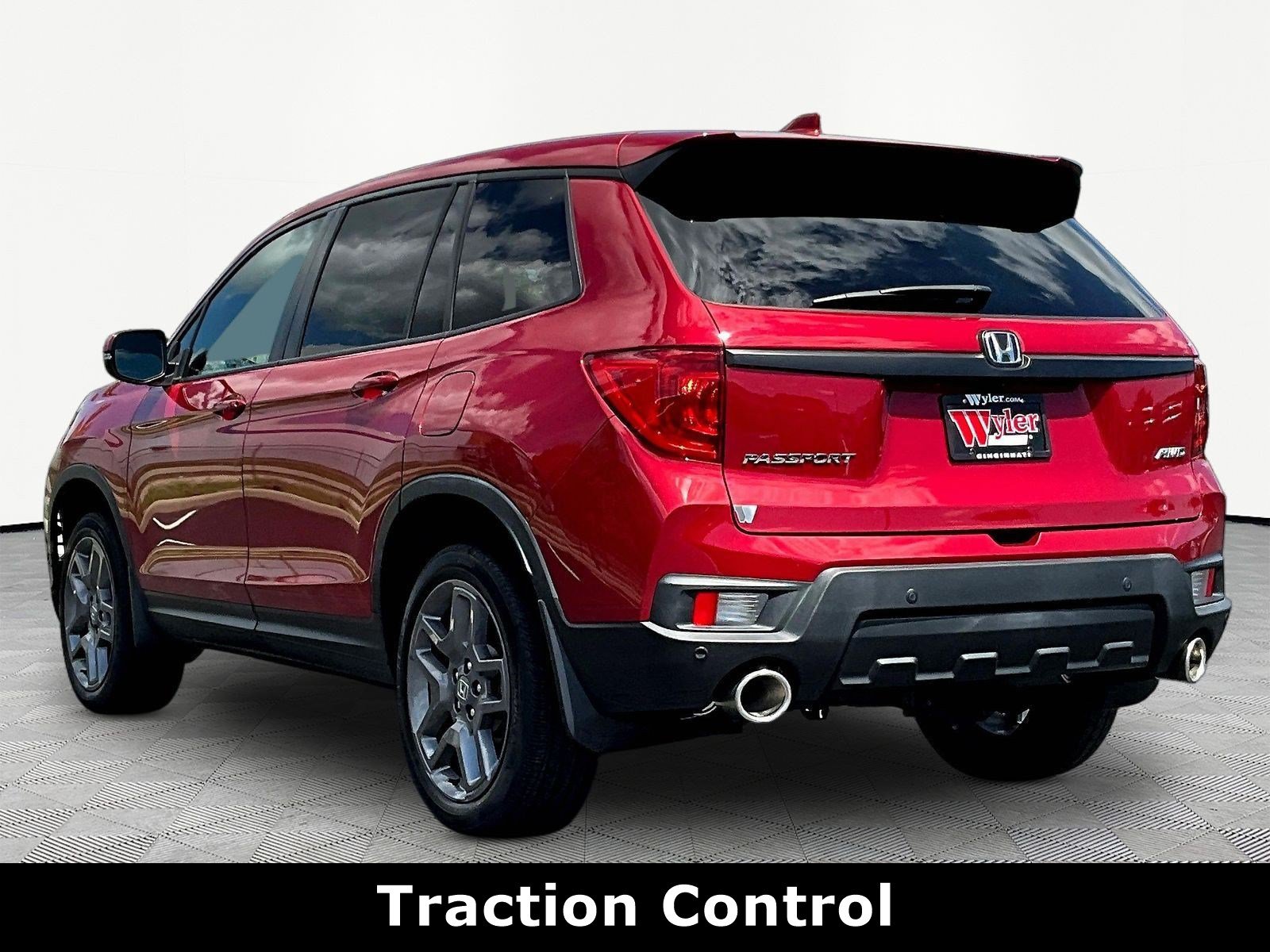 Used 2023 Honda Passport EX-L image 4