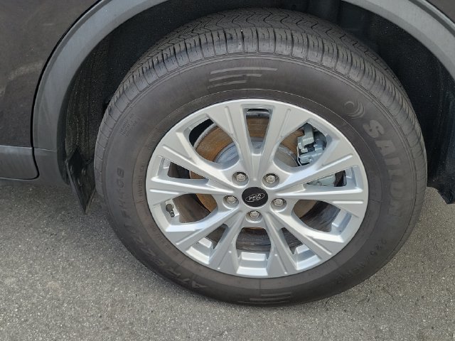 Certified 2024 Ford Escape Active AWD/4WD image 30