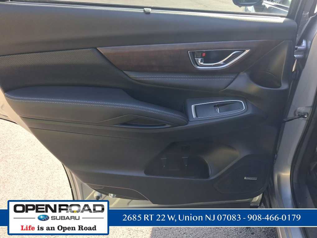 Used 2023 Subaru Ascent Touring AWD/4WD image 25