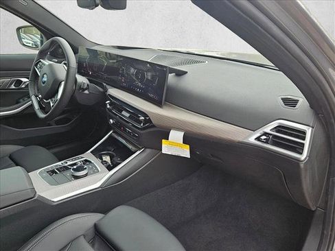 Certified 2026 BMW 330i Sedan w/ Premium Package image 17