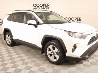 Used 2021 Toyota RAV4 XLE image 1