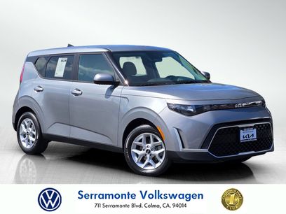 Certified 2025 Kia Soul LX