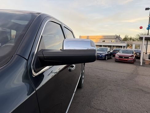 Used 2019 RAM 1500 Limited image 10