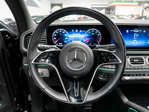 Used 2025 Mercedes-Benz Maybach GLS 600 4MATIC image 14