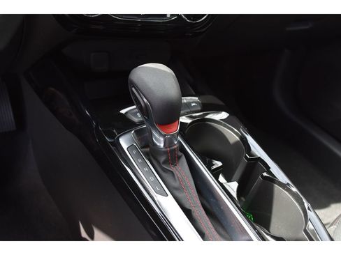 Used 2025 Chevrolet Trax RS w/ Driver Confidence Package image 27