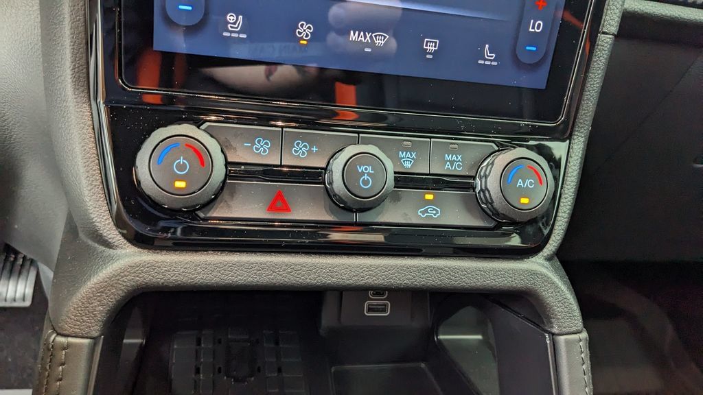New 2026 Ford Ranger Raptor AWD/4WD image 29