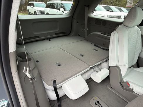 New 2026 Hyundai Palisade FWD Hybrid image 17