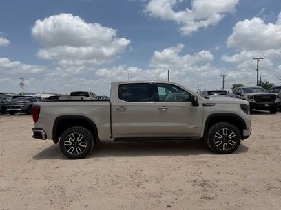 New 2026 GMC Sierra 1500 AT4 w/ AT4 Premium Package