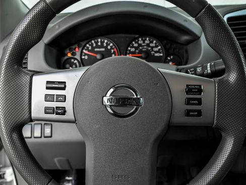 Used 2021 Nissan Frontier S RWD image 19