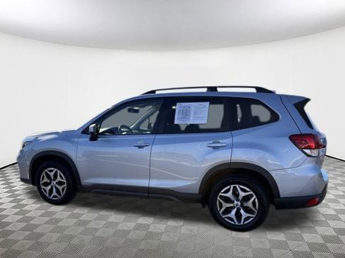 Used 2019 Subaru Forester Premium image 5