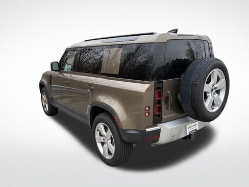 Certified 2025 Land Rover Defender 110 S AWD/4WD image 6